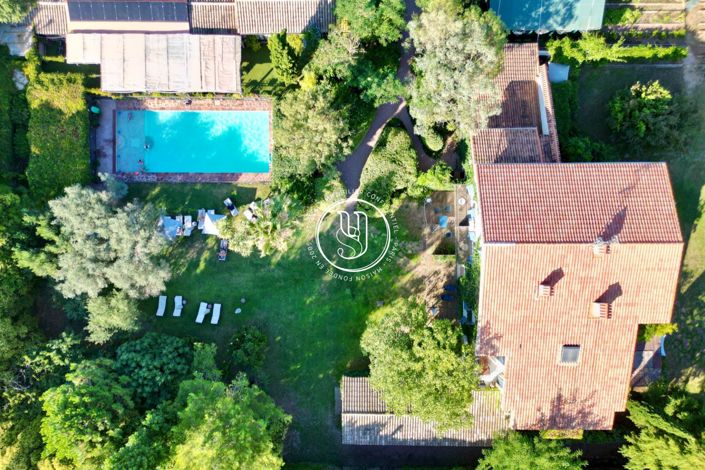 Image No.15-18 Bed House for sale