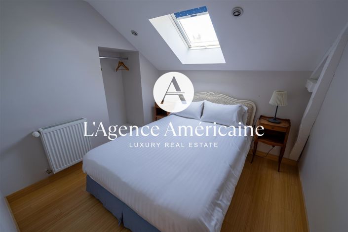 Image No.16-39 Bed Property for sale