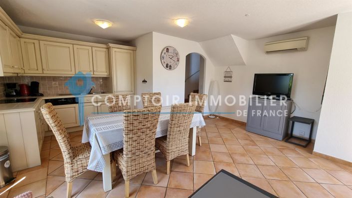 Image No.7-3 Bed House for sale