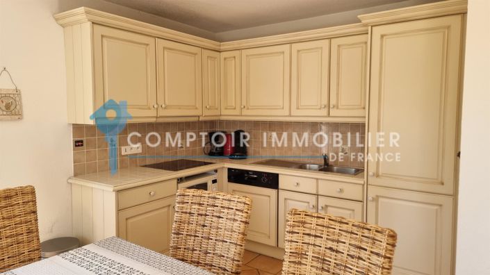 Image No.9-3 Bed House for sale