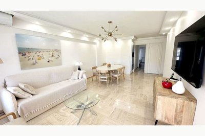 1 - Cannes, Apartment