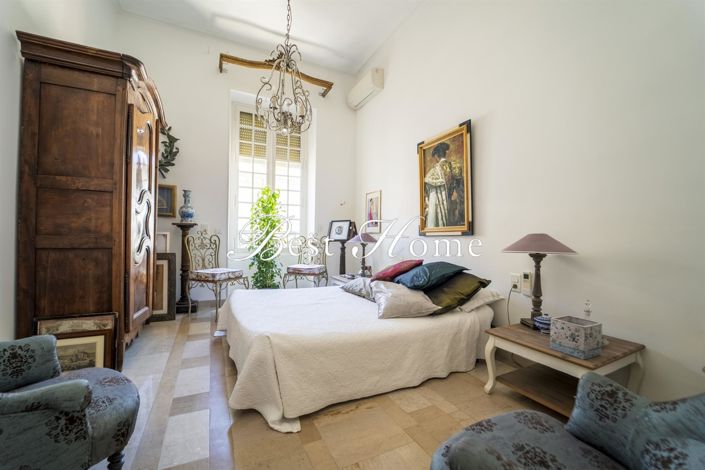 Image No.15-4 Bed Apartment for sale