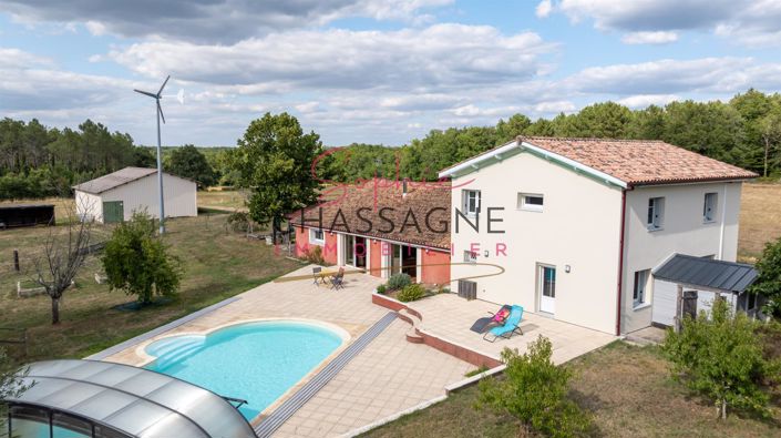 Image No.3-4 Bed House for sale