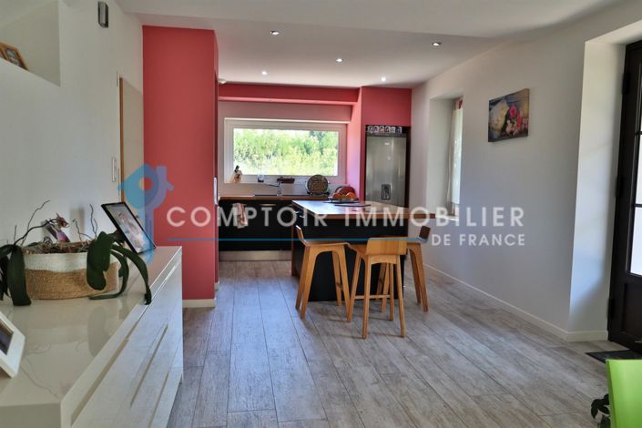 Image No.5-3 Bed House for sale