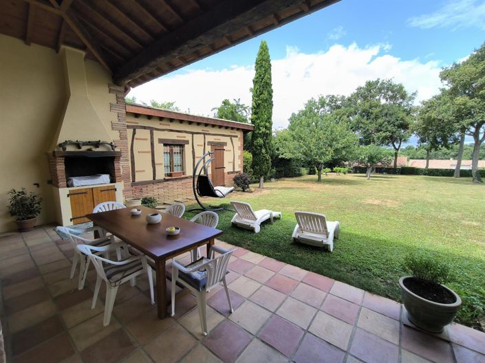 Image No.3-4 Bed House for sale