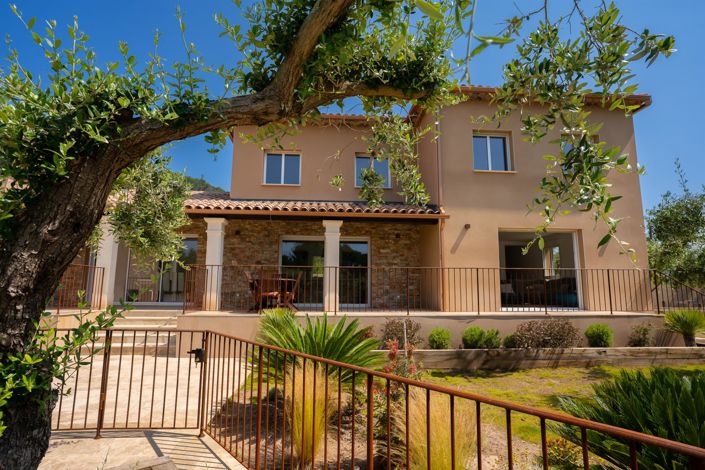 Image No.33-5 Bed House for sale