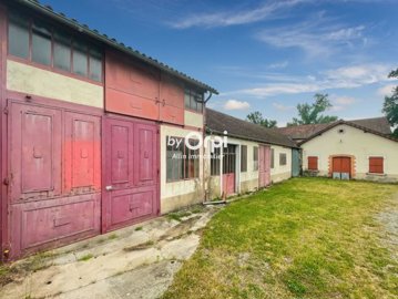 1 - Allier, House
