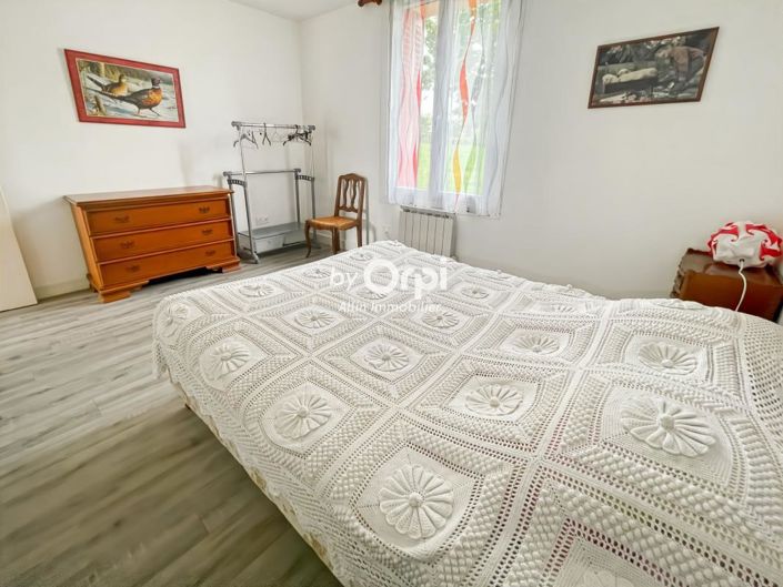 Image No.11-2 Bed House for sale