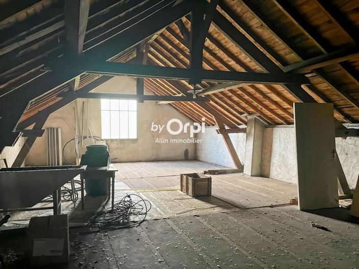 Image No.15-2 Bed House for sale