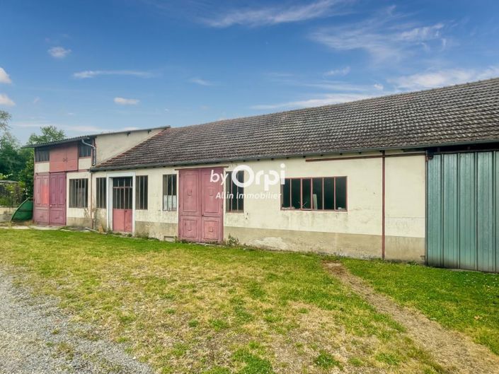 Image No.25-2 Bed House for sale