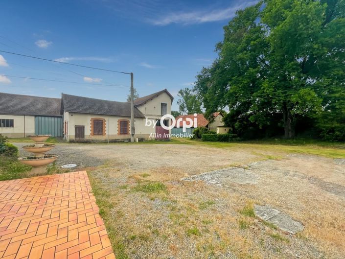 Image No.31-2 Bed House for sale