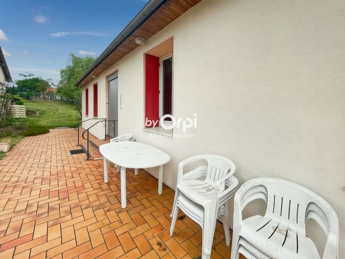 Image No.33-2 Bed House for sale