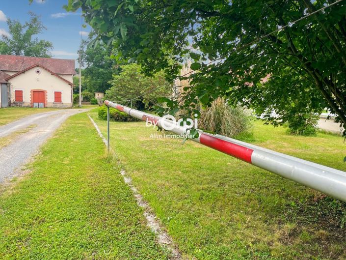 Image No.34-2 Bed House for sale