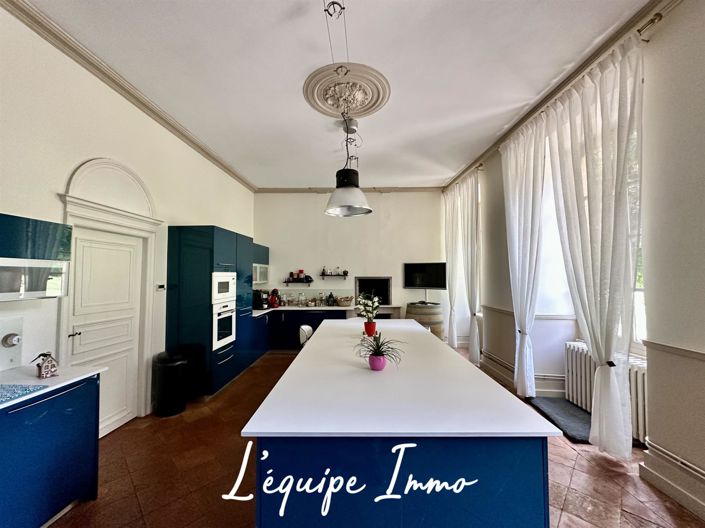 Image No.9-Propriété de 6 chambres à vendre à L'Isle-Jourdain