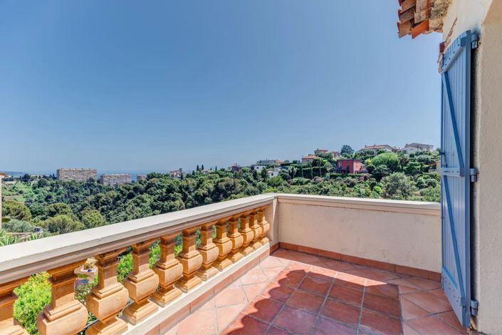 Image No.10-4 Bed House for sale