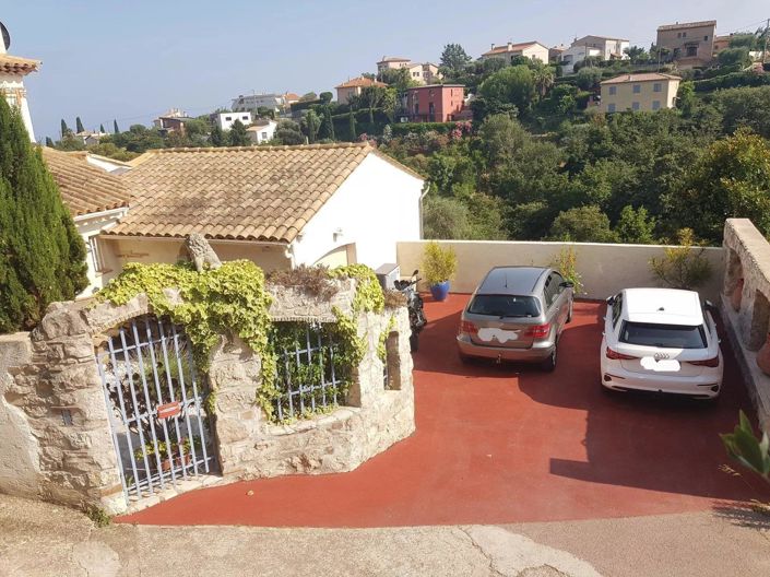 Image No.18-4 Bed House for sale