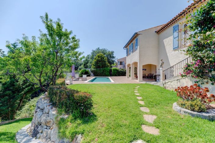 Image No.2-4 Bed House for sale