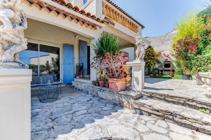 Image No.4-4 Bed House for sale