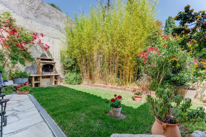 Image No.5-4 Bed House for sale