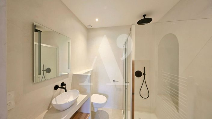 Image No.16-3 Bed Apartment for sale