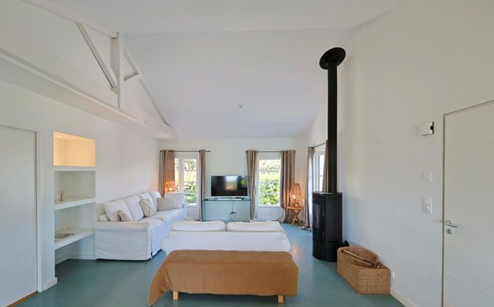 Image No.3-3 Bed Apartment for sale