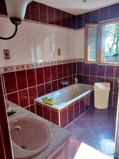 Image No.16-5 Bed House for sale