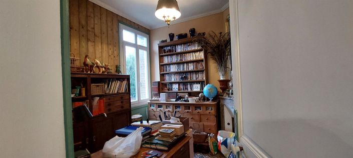 Image No.3-4 Bed House for sale