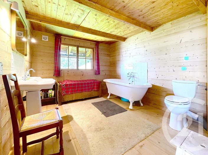 Image No.19-5 Bed House for sale