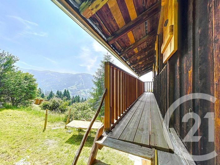 Image No.6-5 Bed House for sale