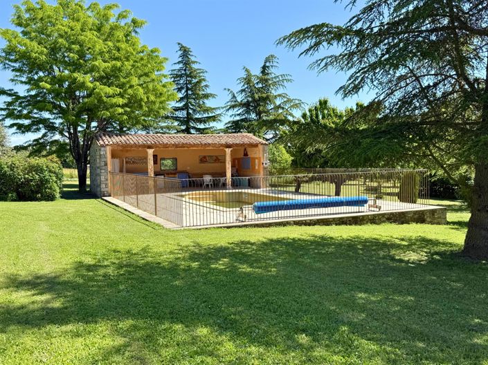 Image No.6-5 Bed House for sale