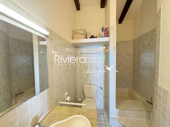 Image No.18-7 Bed House for sale