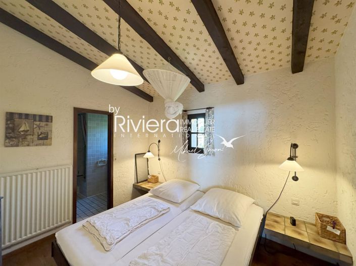 Image No.19-7 Bed House for sale