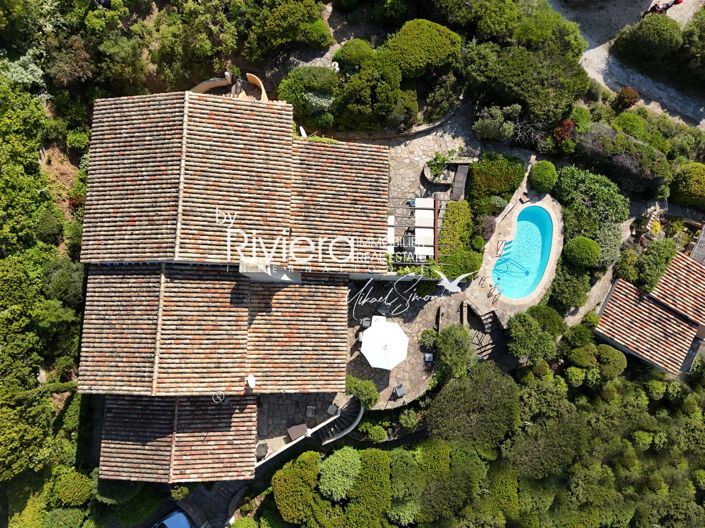 Image No.6-7 Bed House for sale