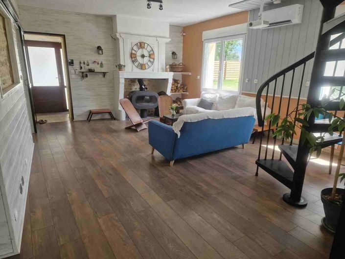 Image No.7-5 Bed House for sale