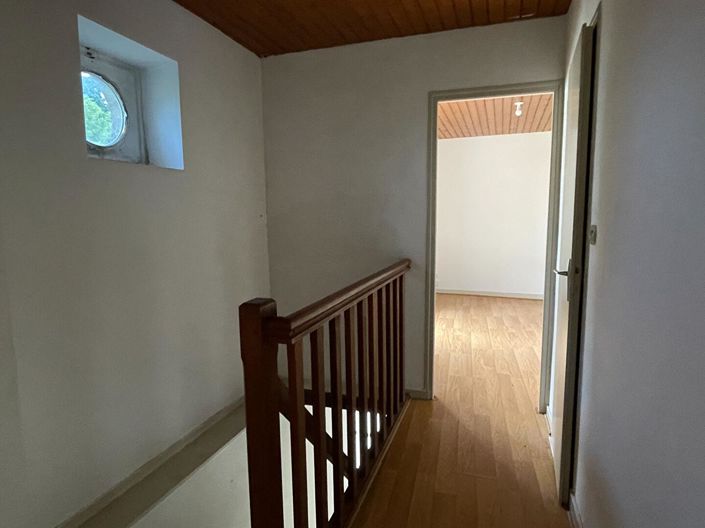 Image No.14-4 Bed House for sale