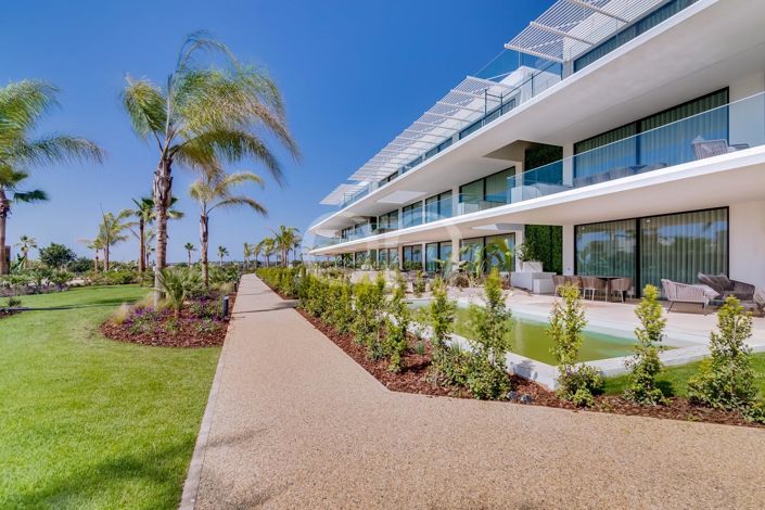 Image No.18-2 Bed House for sale