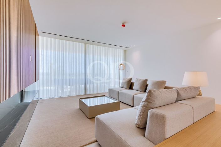 Image No.7-2 Bed House for sale