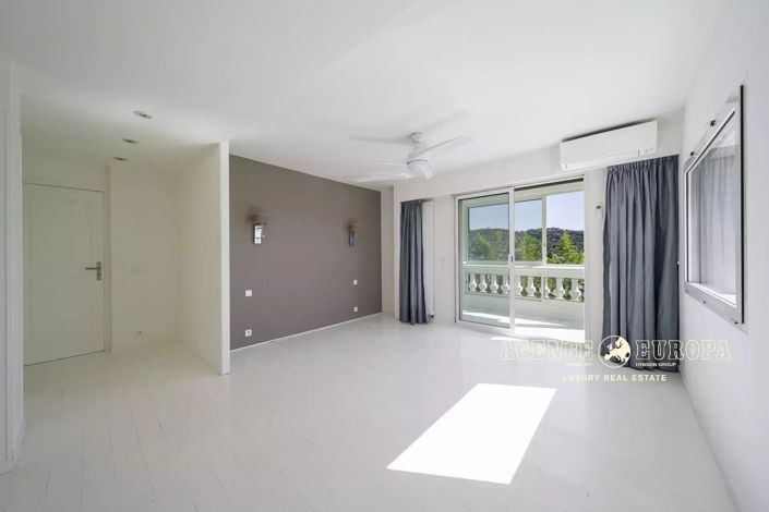 Image No.10-Maison de 4 chambres à vendre à Le Cannet