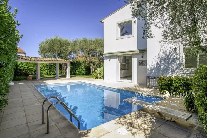 Image No.2-Maison de 4 chambres à vendre à Le Cannet