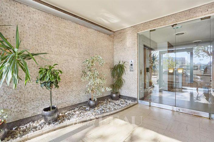 Image No.17-3 Bed Apartment for sale