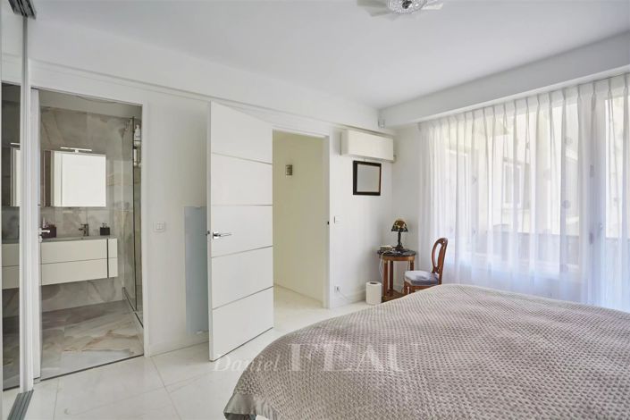 Image No.6-3 Bed Apartment for sale