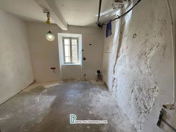 Image No.10-Maison à vendre à Azillanet