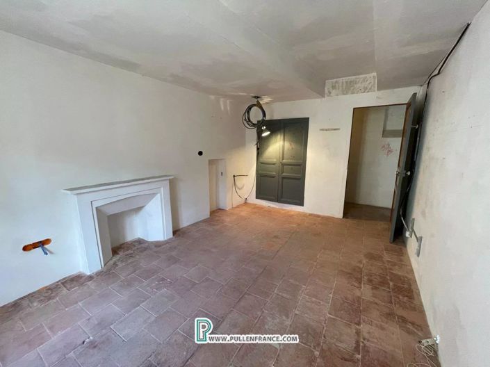 Image No.7-House for sale