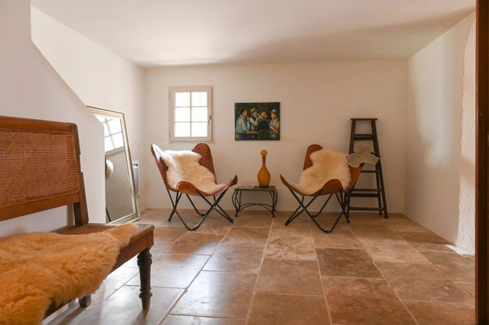 Image No.14-Maison de 5 chambres à vendre à Goult