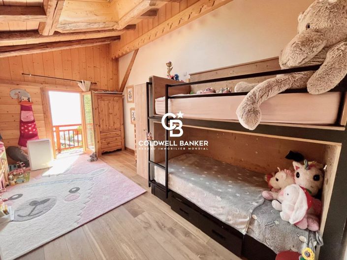 Image No.8-6 Bed Apartment for sale