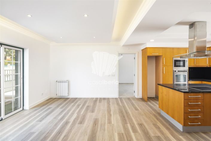 Image No.24-3 Bed House for sale