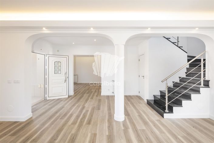 Image No.34-3 Bed House for sale