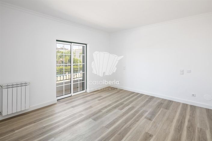 Image No.43-3 Bed House for sale