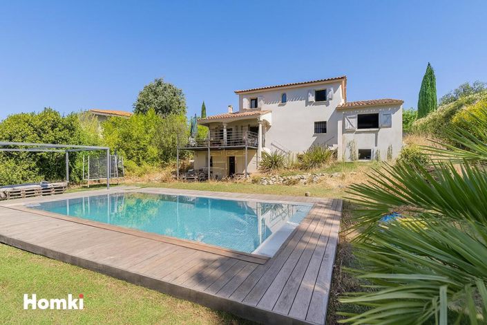 Image No.1-4 Bed House for sale