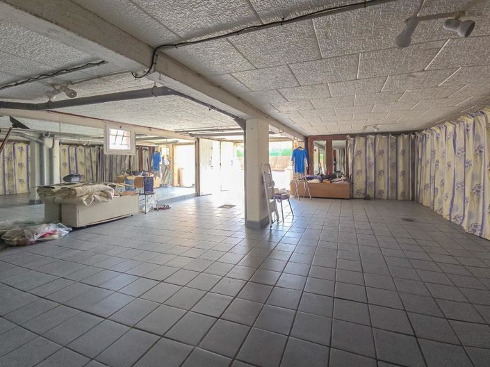 Image No.10-4 Bed House for sale